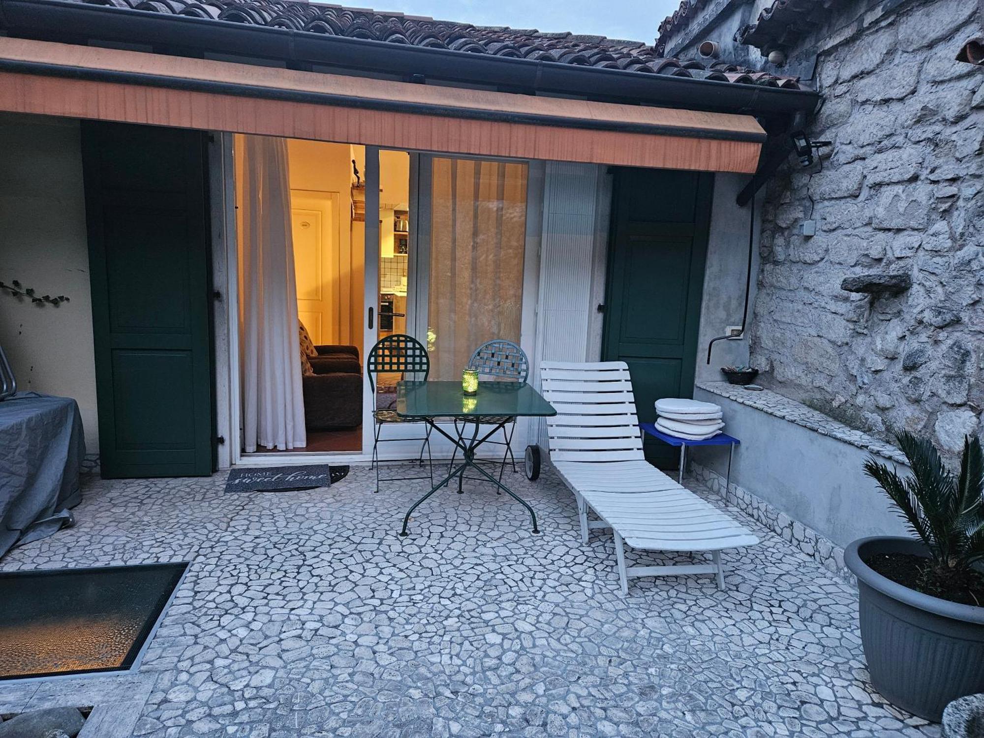 Gardainn Giardino 38A Riva del Garda Bagian luar foto